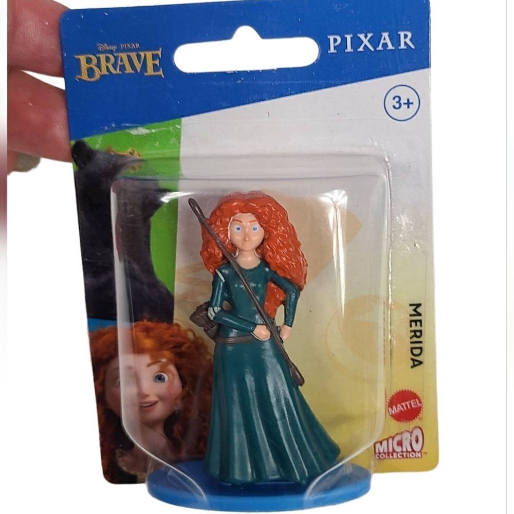 NEW Disney Pixar BRAVE Princess Merida Micro Mini Collectible Toy Figure Archer